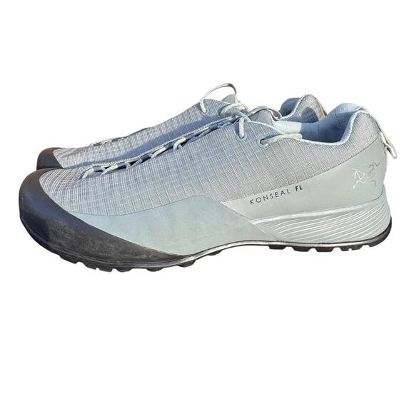 Arc'teryx Konseal FL Shoes Womens 9 Gray Blue Approach Vibram Megagrip Ortholite - Picture 1 of 12